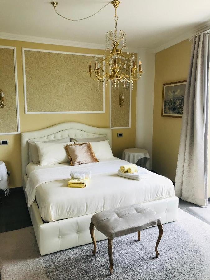 B&B Villa Antilia Busca Экстерьер фото