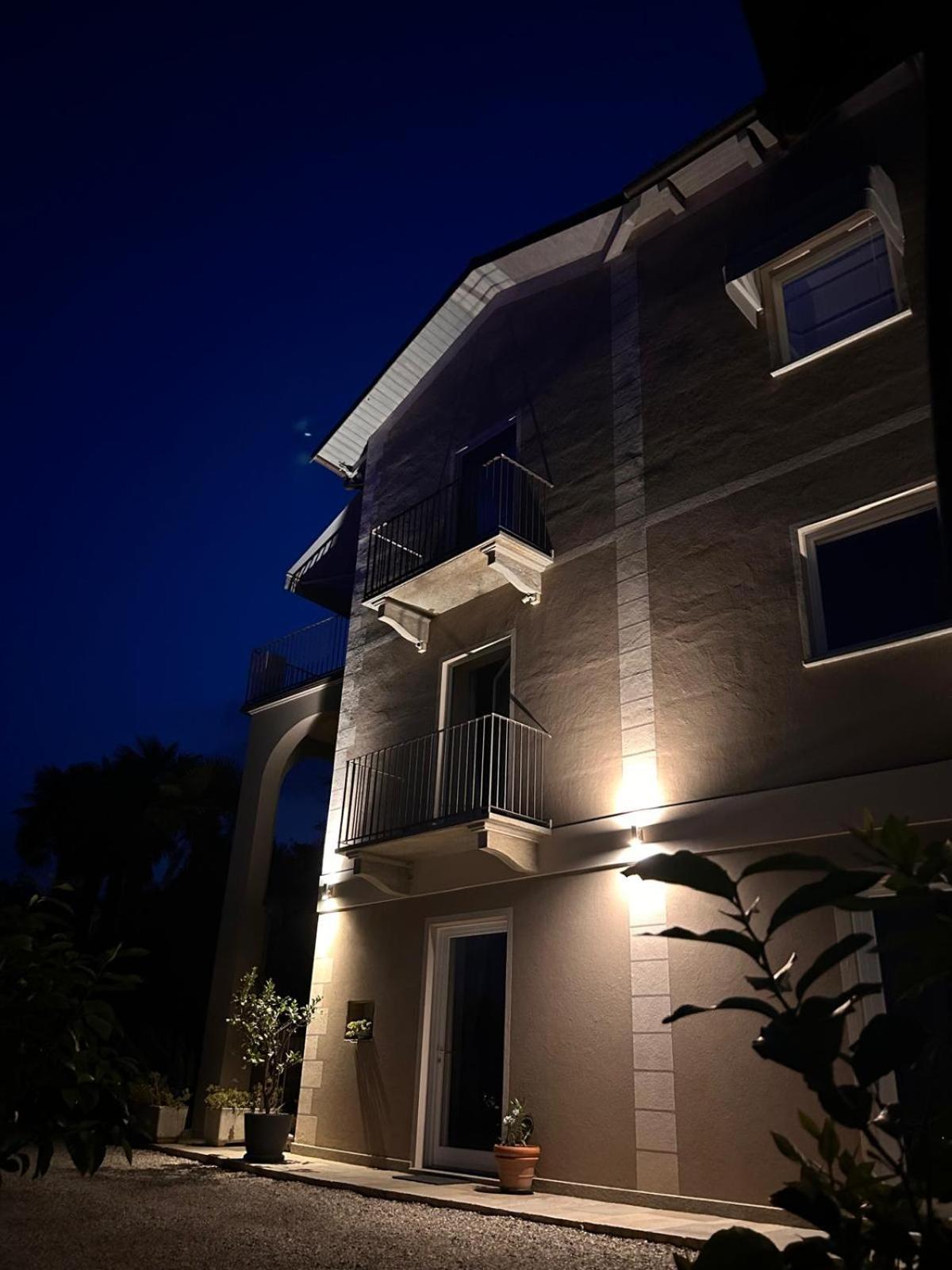 B&B Villa Antilia Busca Экстерьер фото